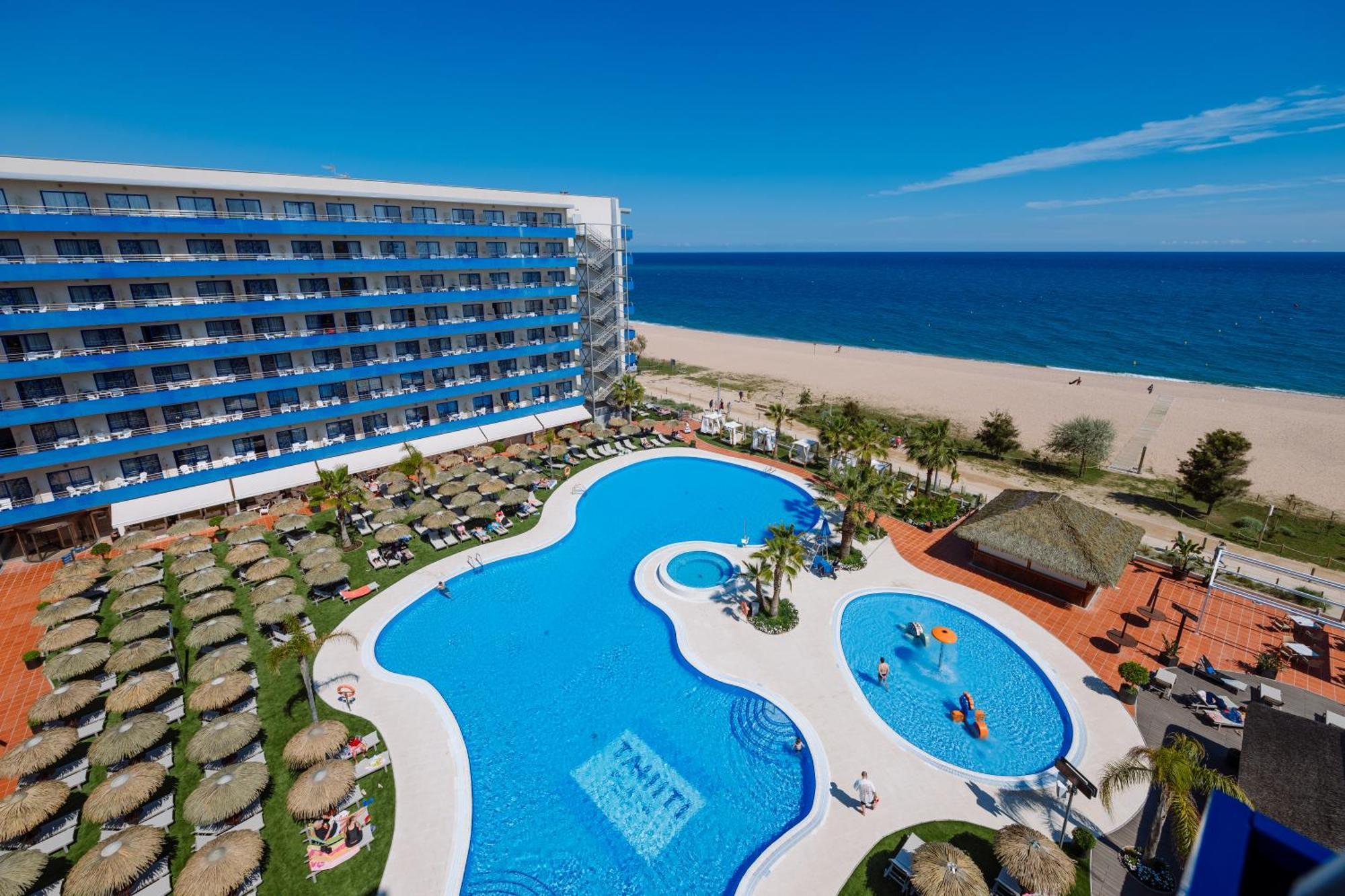 Hotel Tahiti Playa Санта Сузана Екстериор снимка