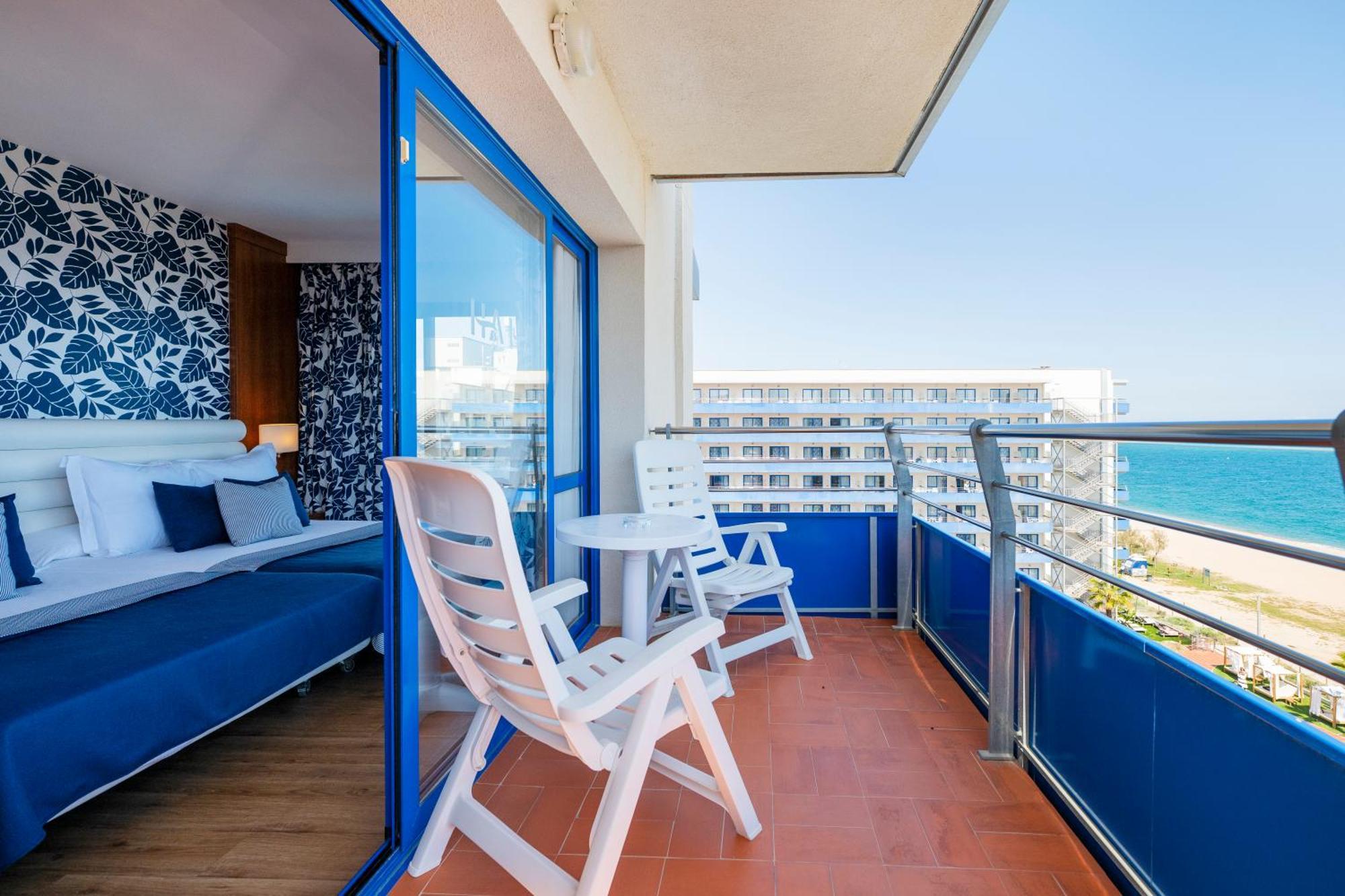 Hotel Tahiti Playa Санта Сузана Екстериор снимка